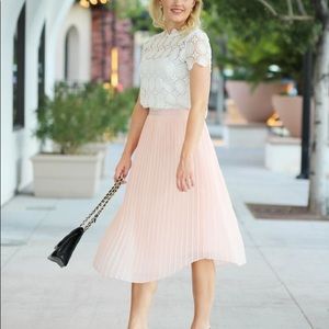 Light pink pleated midi skirt!